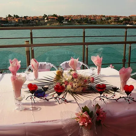 Parnasse Hotell Sozopol